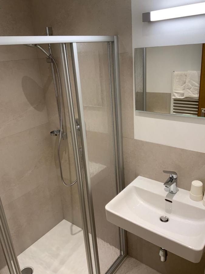 Double Room,1090573755:JPEG