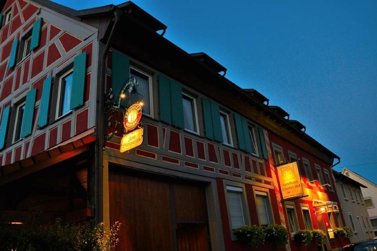 Familienzimmer mit Gemeinschaftsbad