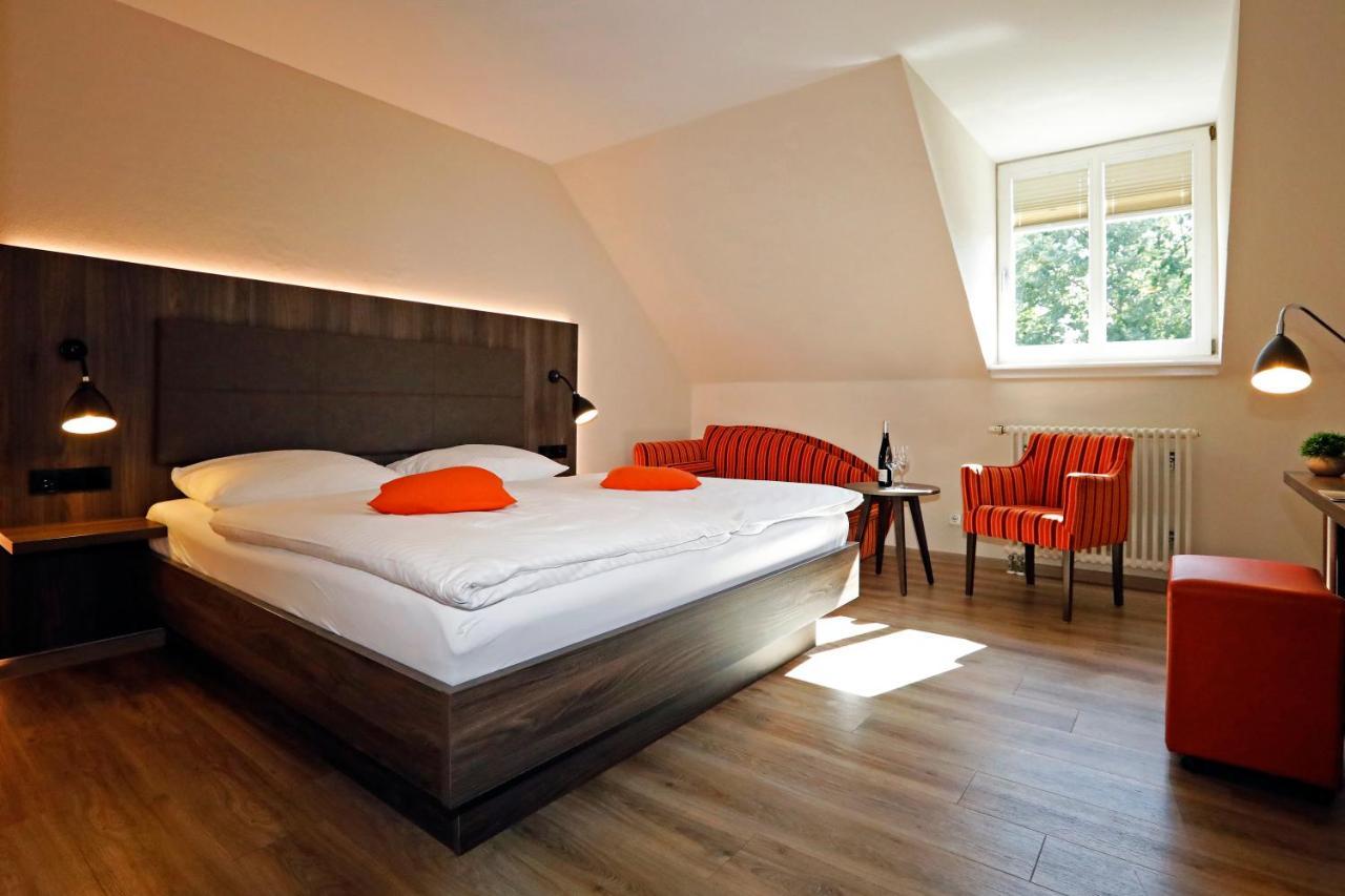 Budget Double Room,1039061938:JPEG