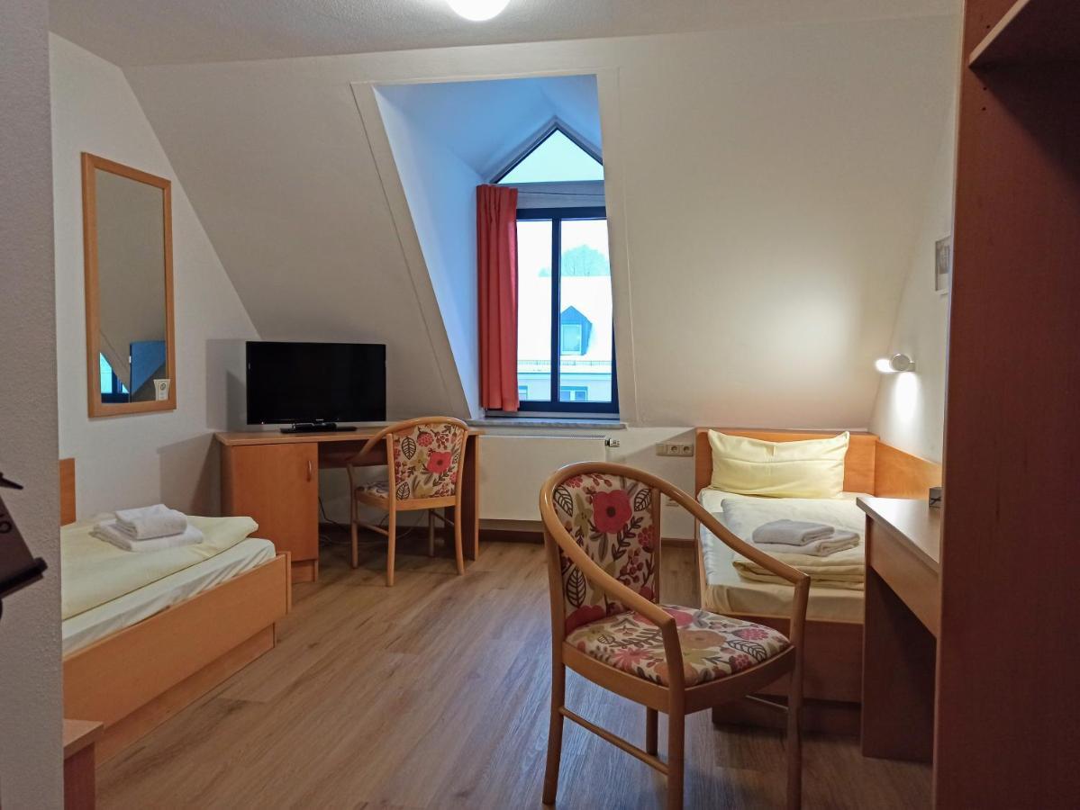 Standard Zweibettzimmer