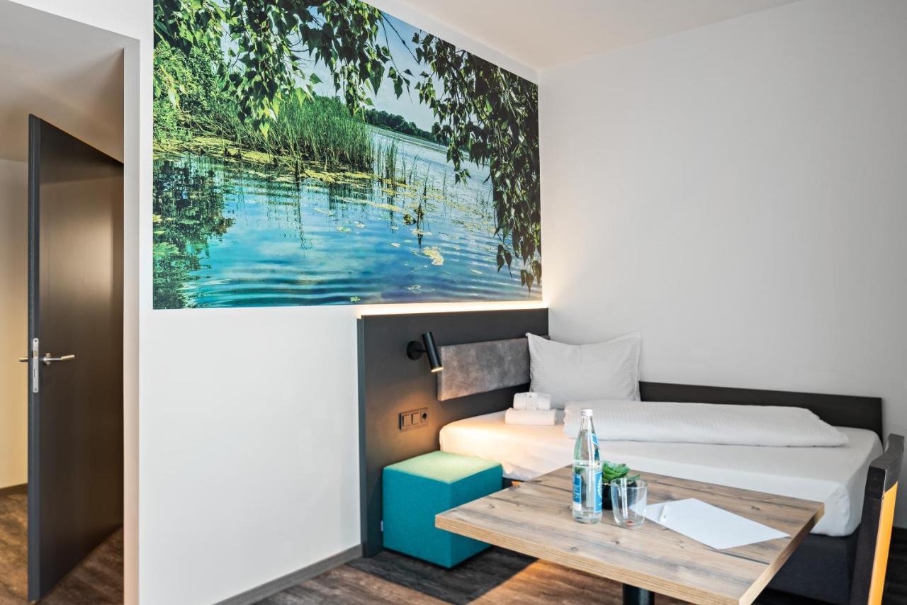 Deluxe Single Room