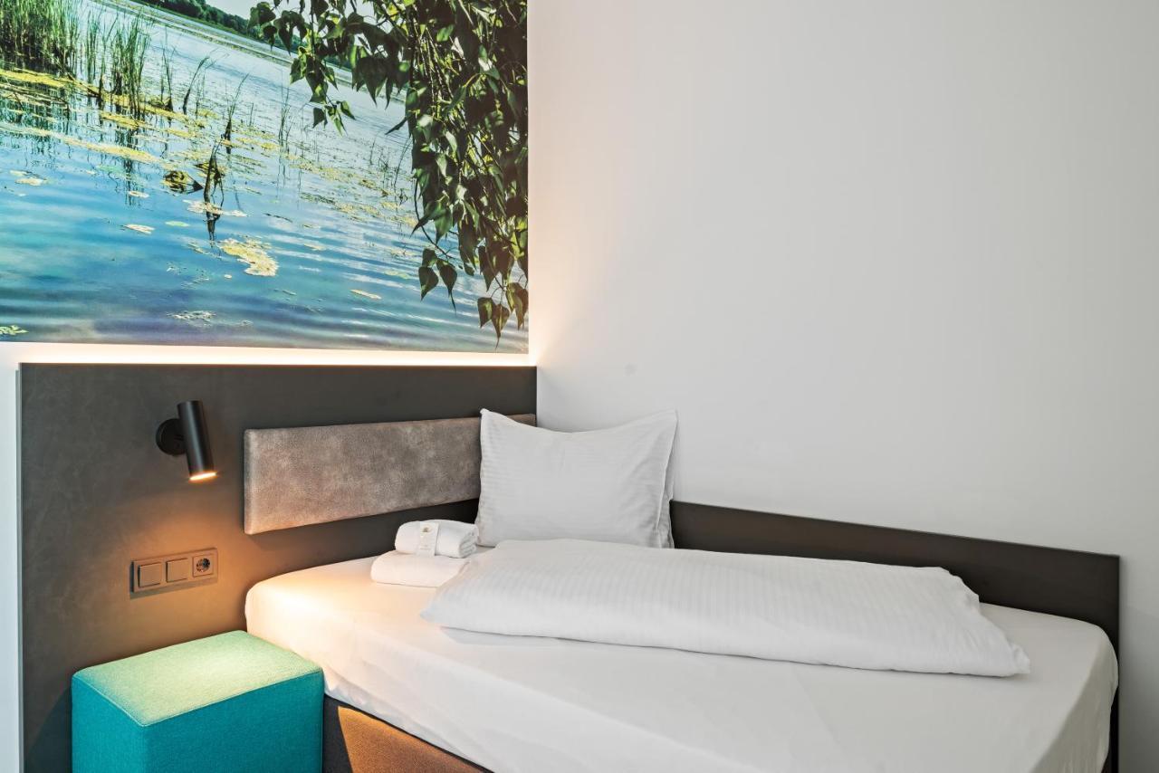 Deluxe Single Room