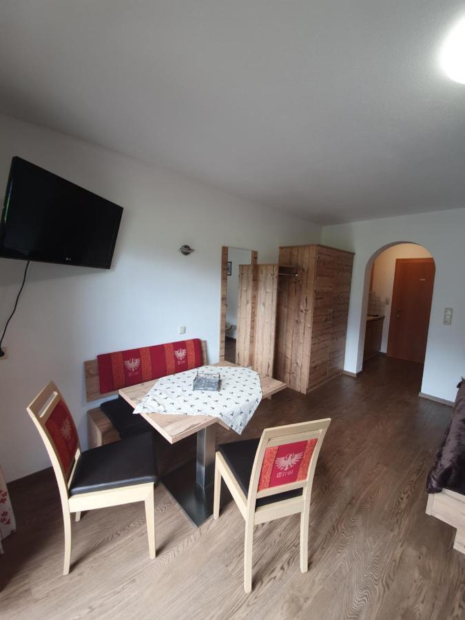 Apartment mit Aussicht und Balkon