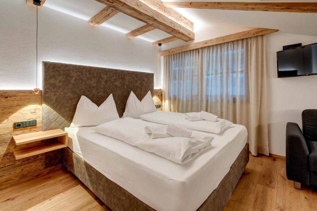 Junior Suite Mountain View