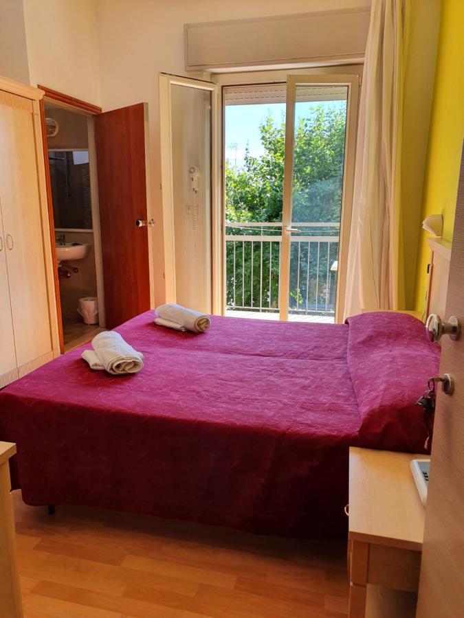 Dreibettzimmer