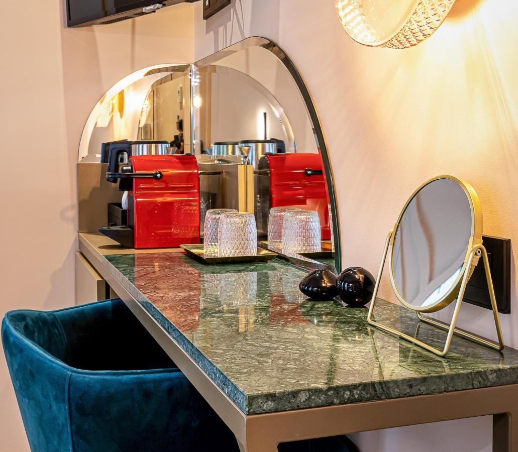 Standard Double Room,1130081709:JPEG