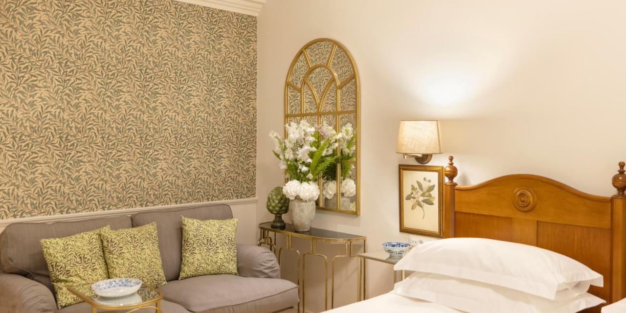 Standard Twin Room with Sea View,1127716956:JPEG