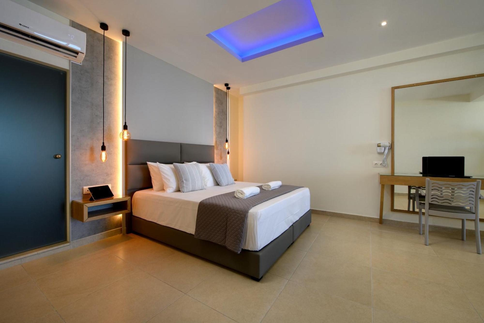 Suite mit Queensize-Doppelbett und Meerblick