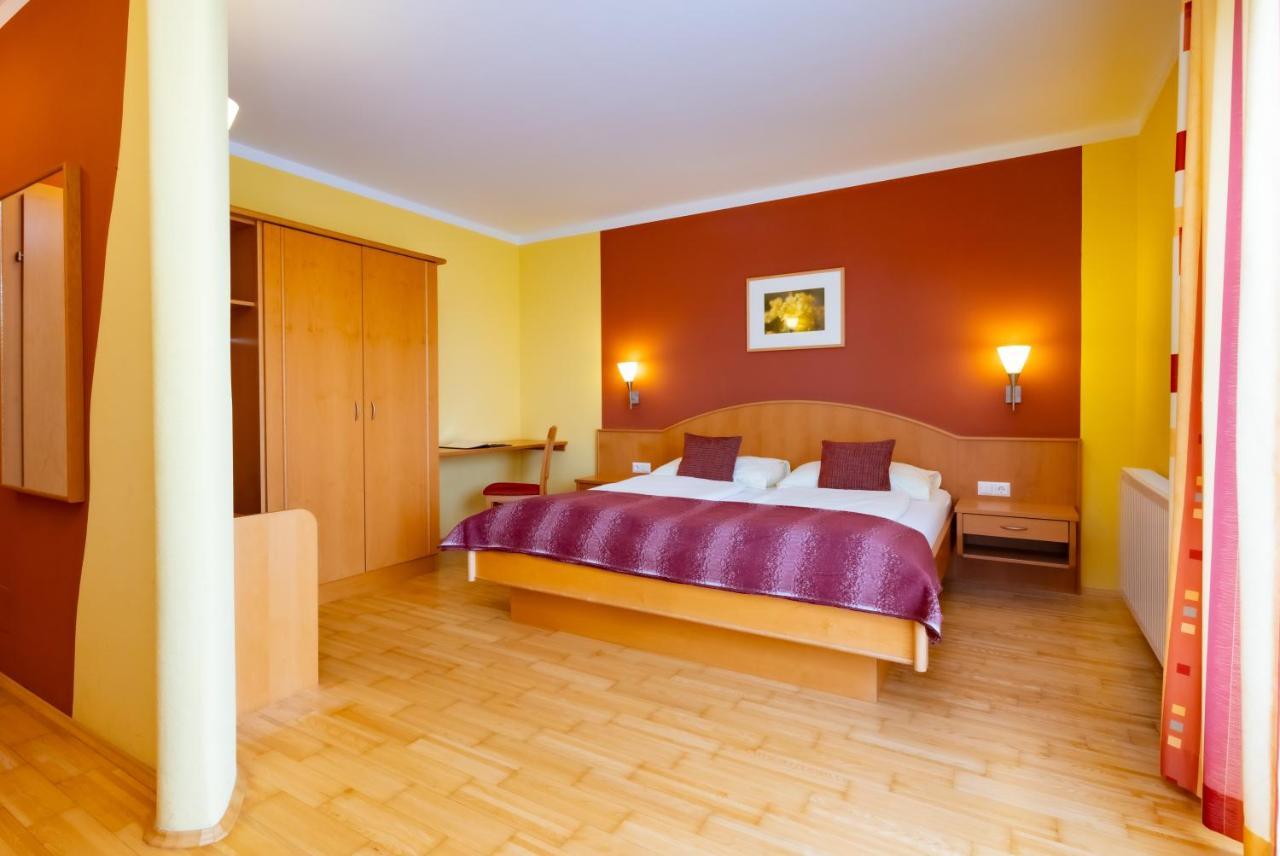Deluxe Dreibettzimmer