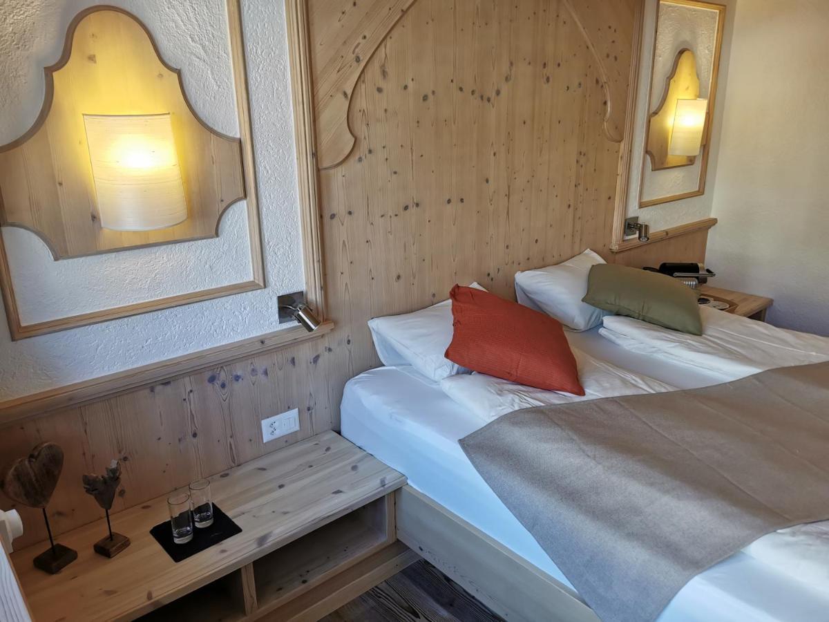Deluxe Family Suite,1220226034:JPEG