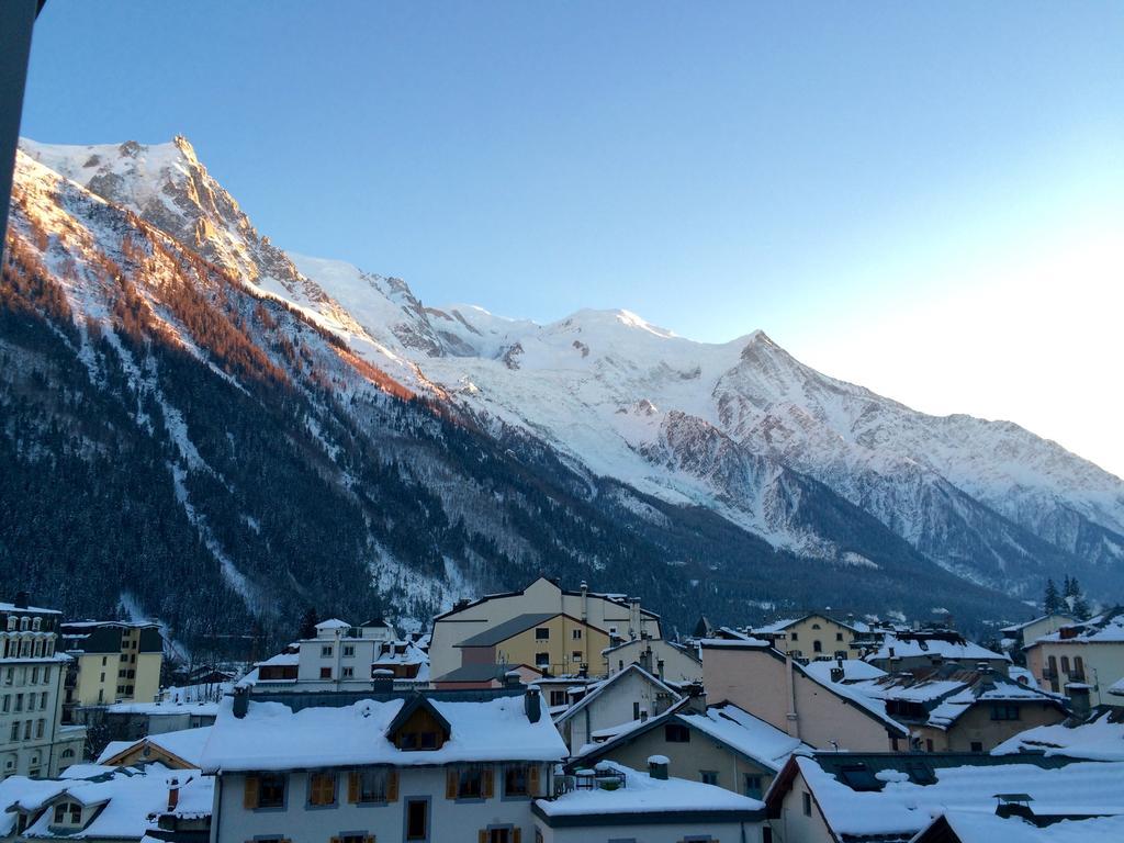 Suite mit Balkon und Blick auf die Mont-Blanc-Gruppe