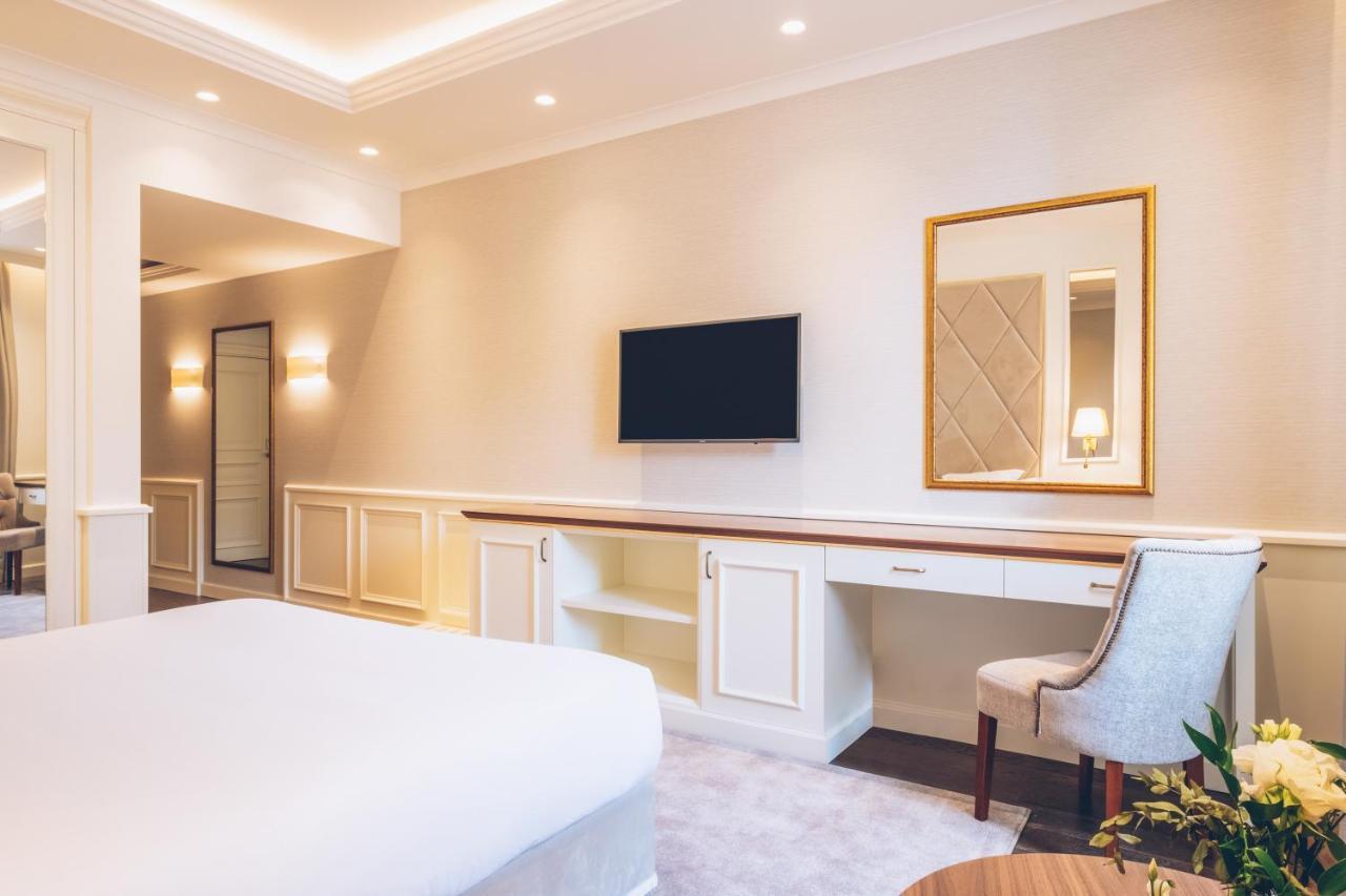 Kamelia Deluxe