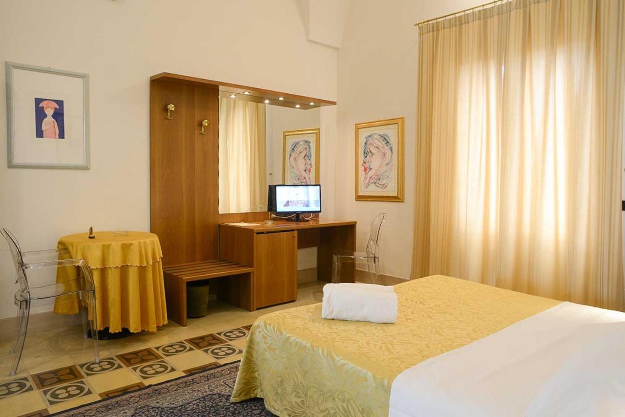 Standard Double Room,1216457032:JPEG