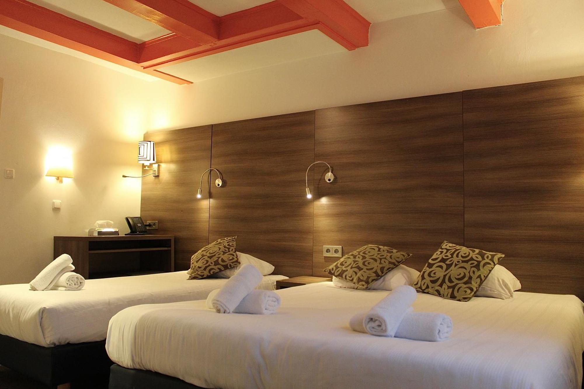 Dreibettzimmer