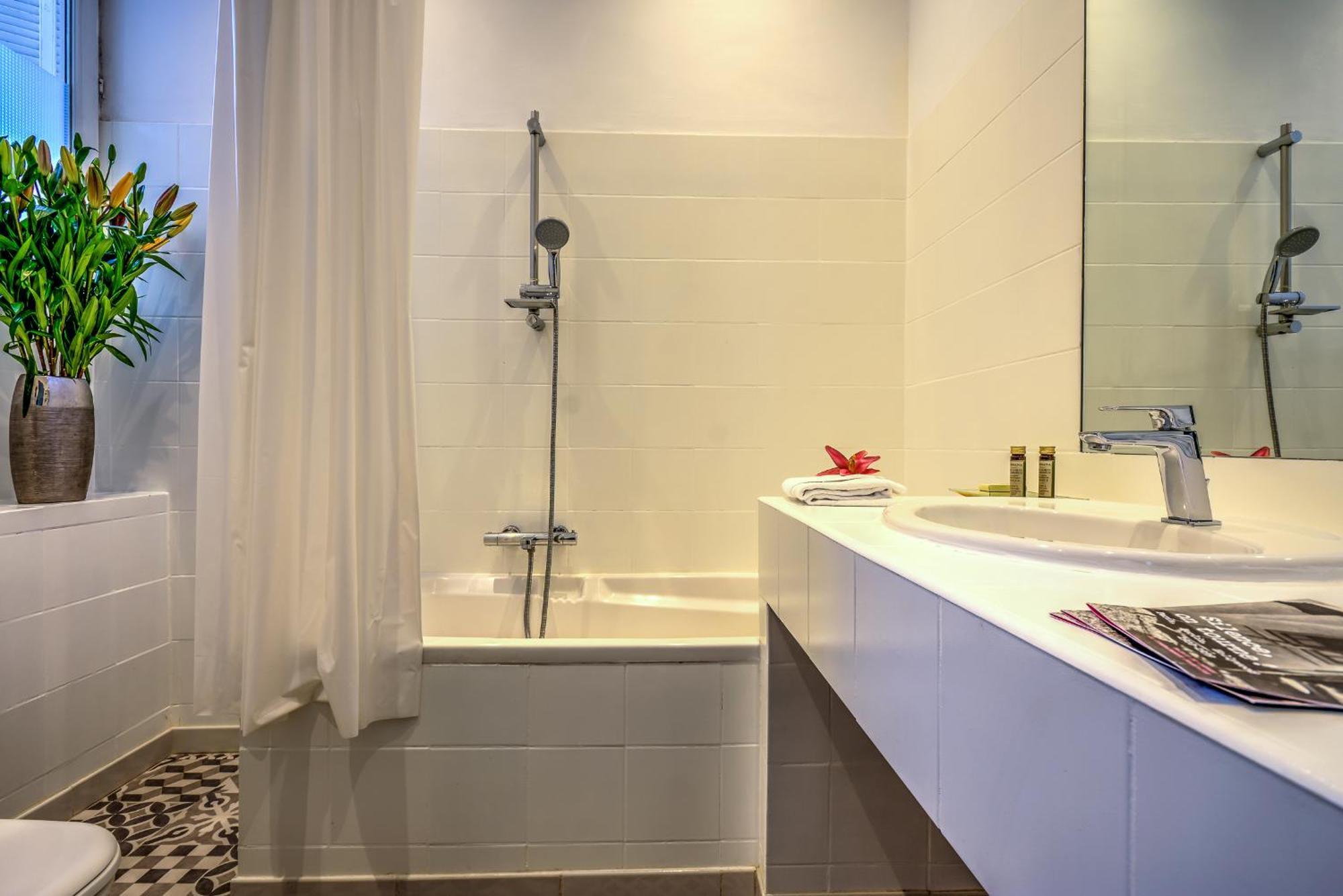 Junior Suite,1705578472:JPEG