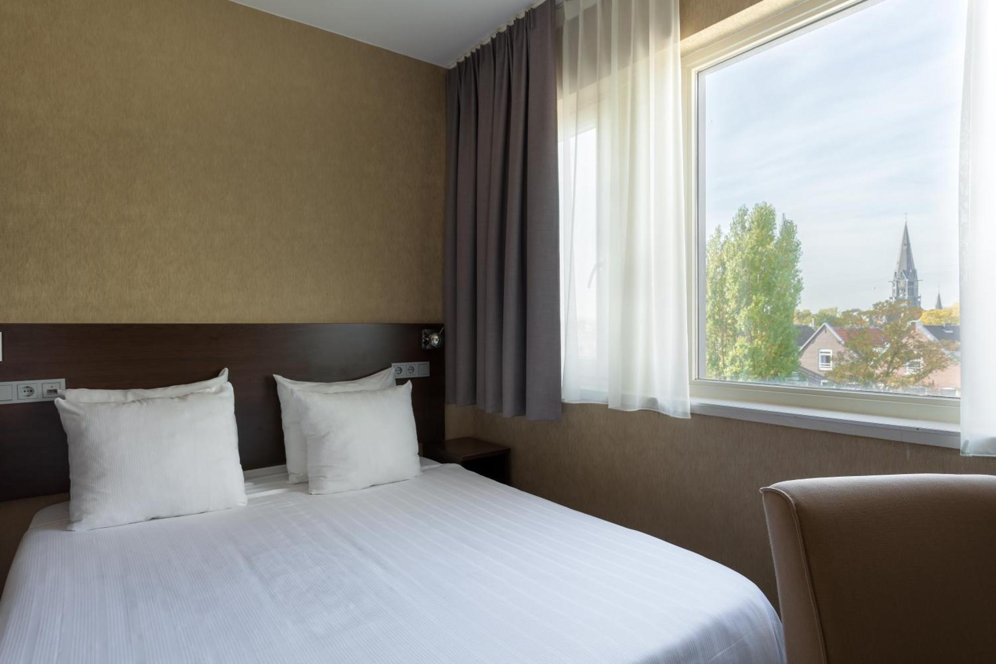 Double or Twin Room,1216877476:JPEG