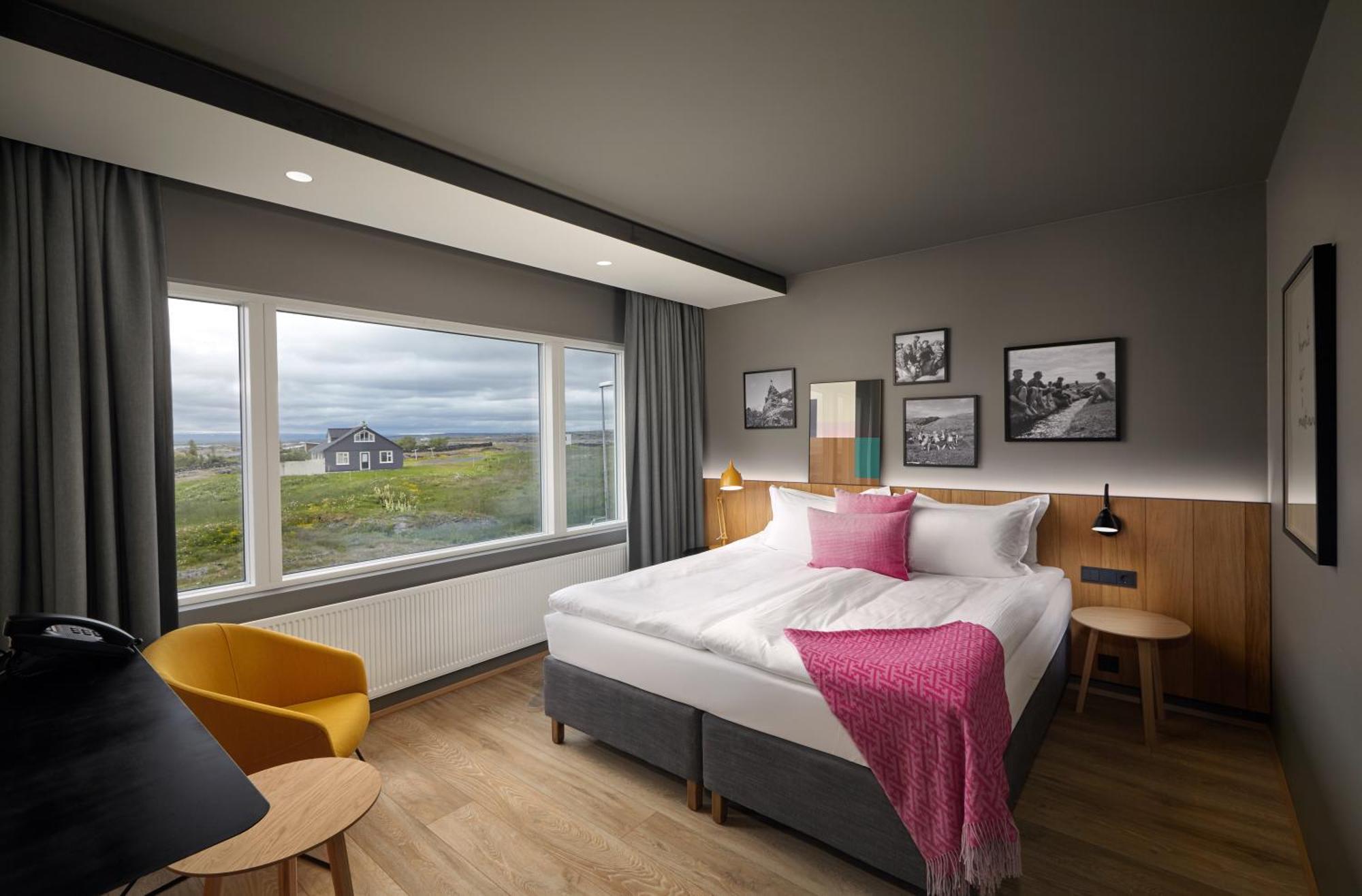 Superior King Room,1219468813:JPEG