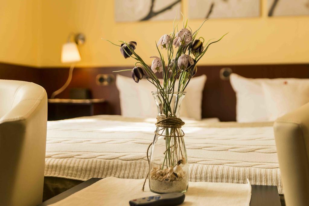 Double Room,737480275:JPEG