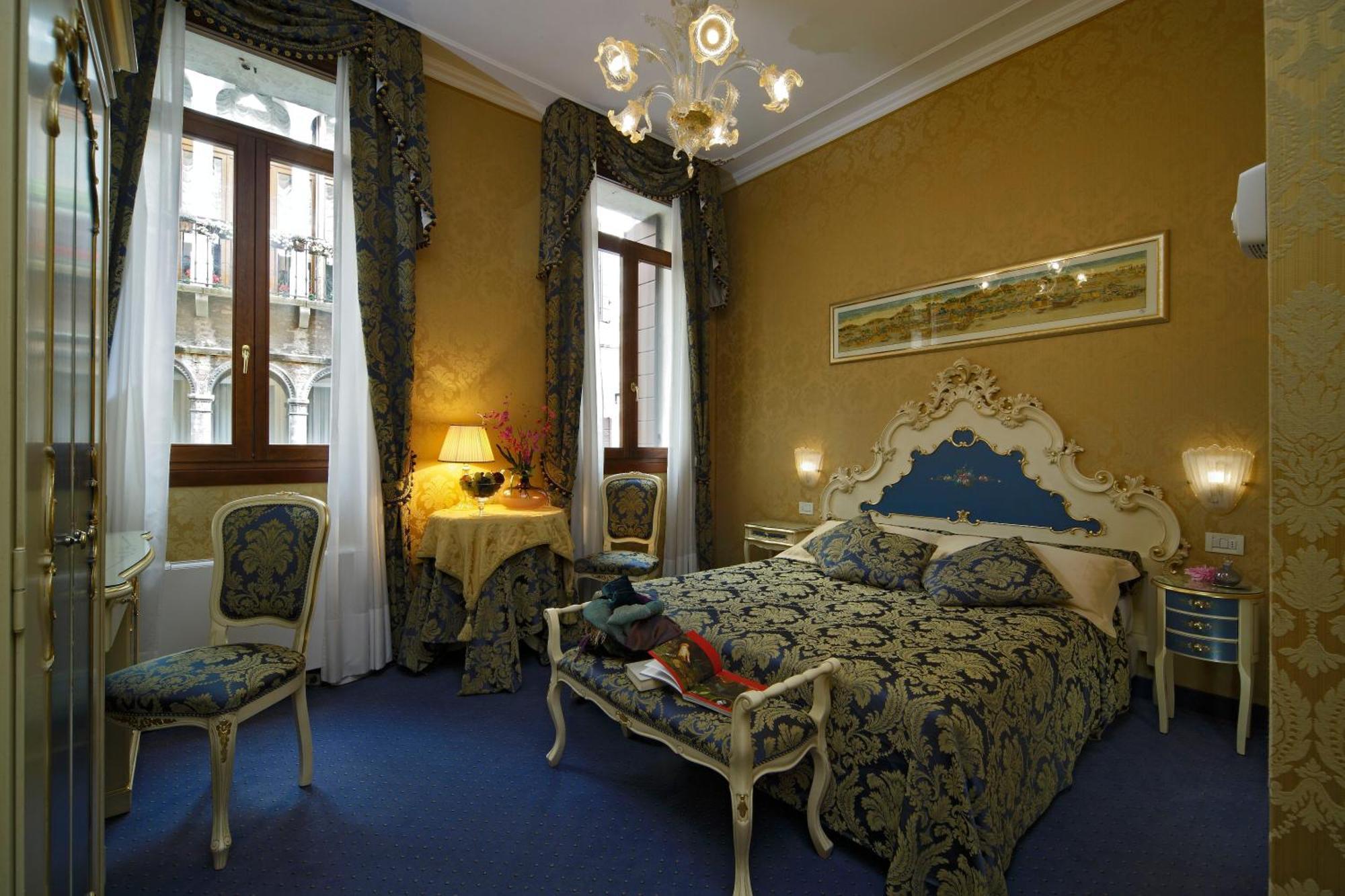 Superior Double Room,1209268360:JPEG