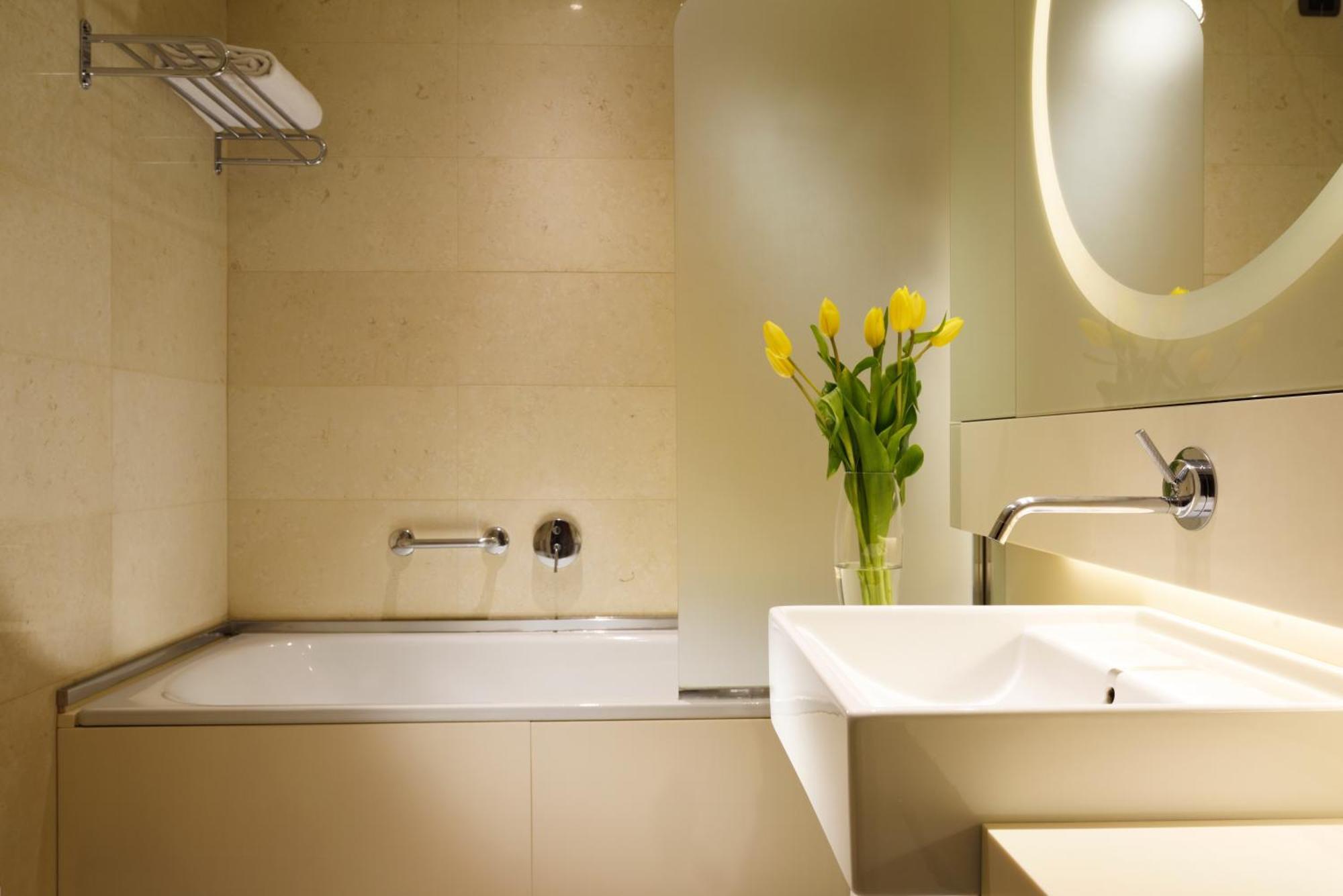 Superior Double Room,1698851048:JPEG