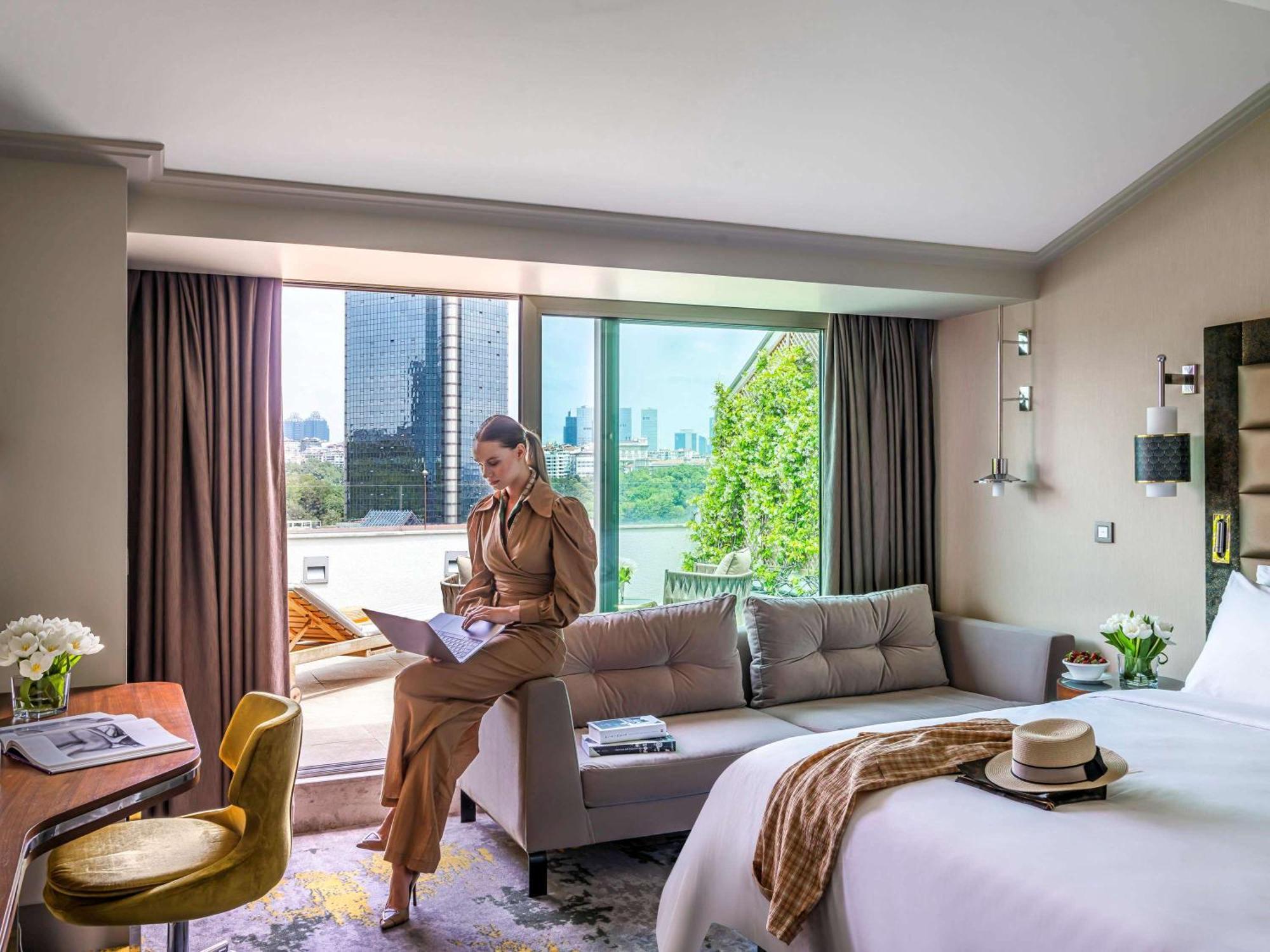 The Terrace Suite,1274736643:JPEG