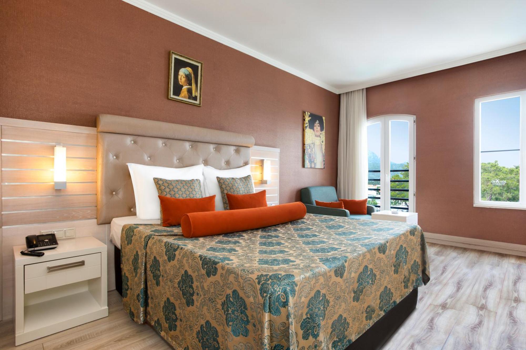 Triple Land View Room