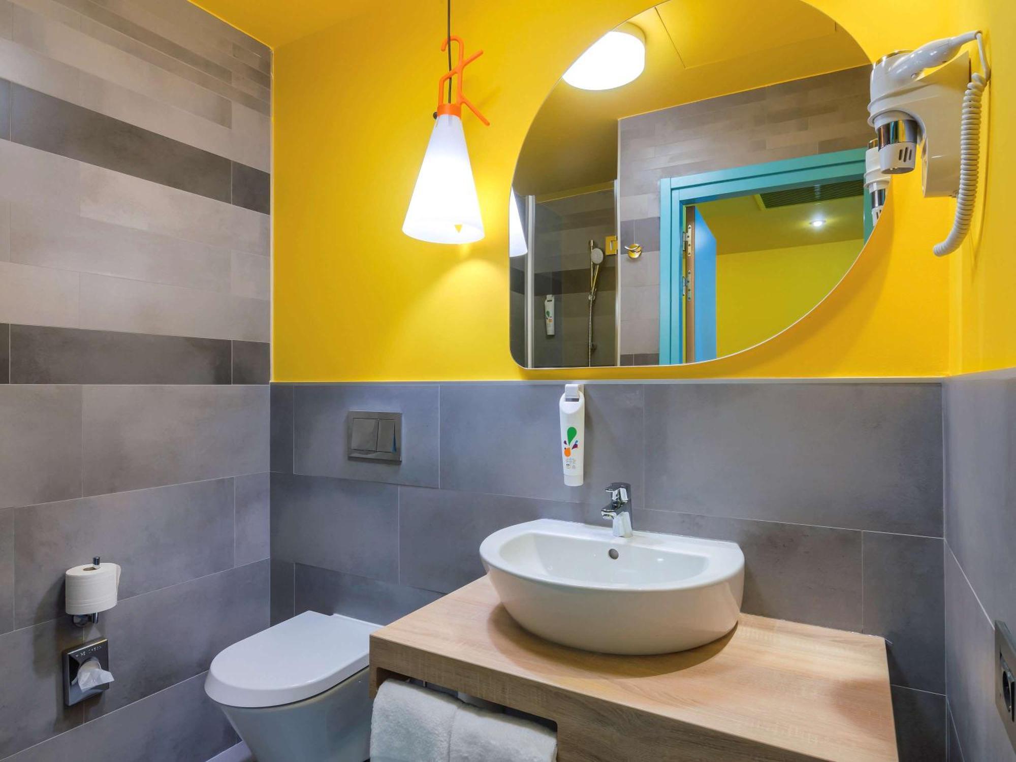 Standard Twin Room,1739392368:JPEG