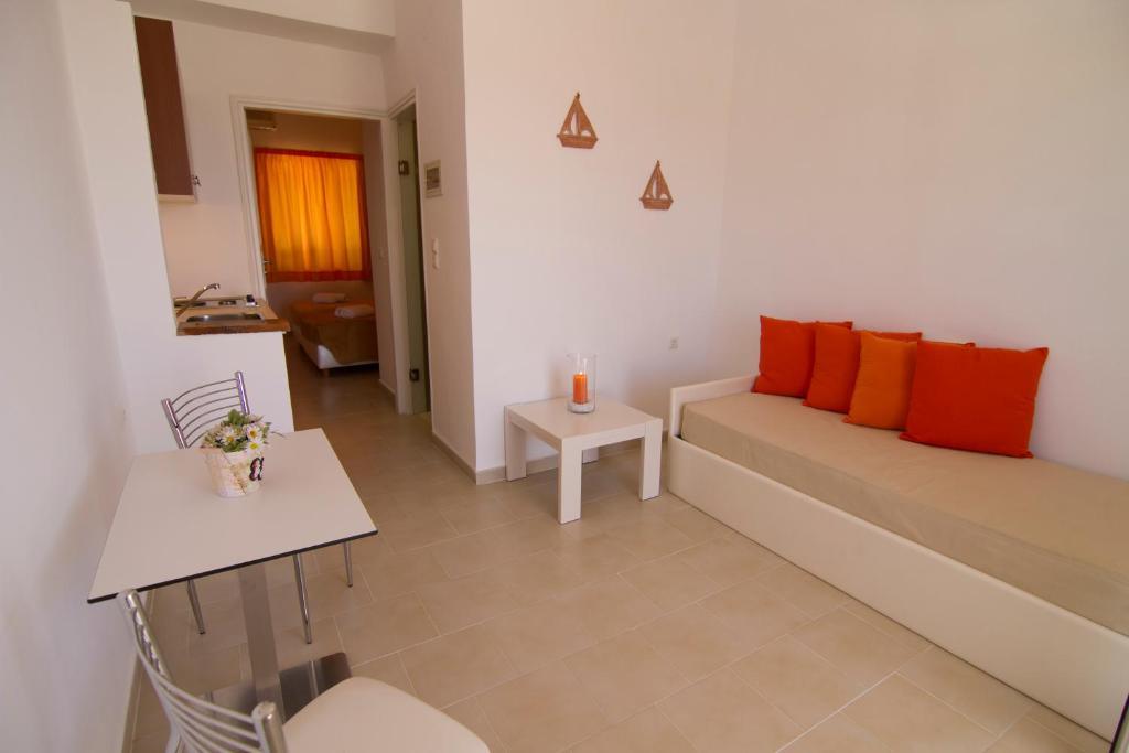 Superior One-Bedroom Apartment,262842489:JPEG