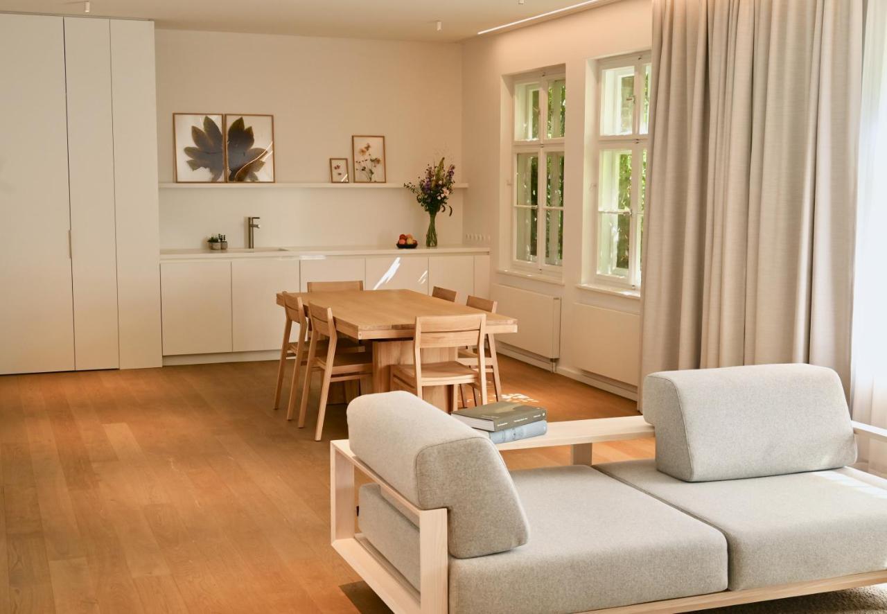 Garden Suite,1307635765:JPEG
