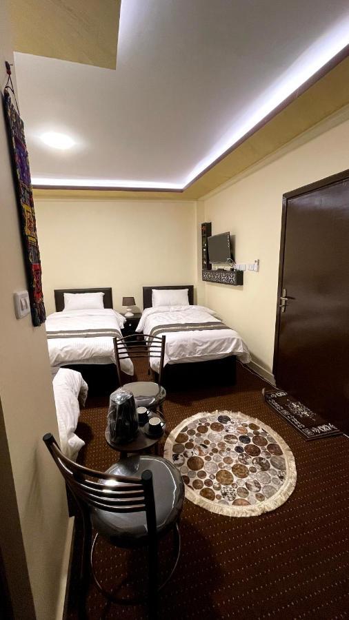 Dreibettzimmer