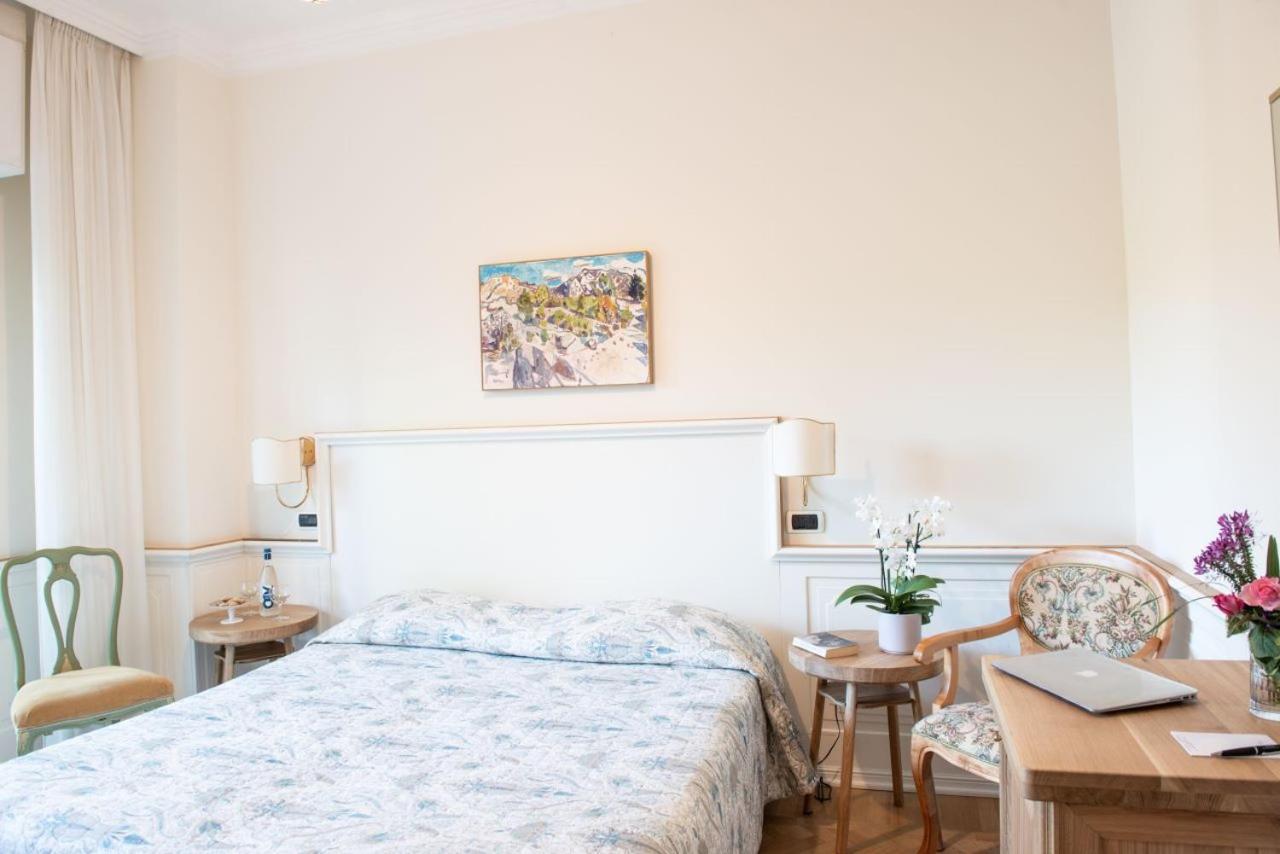 Classic Double Room,1363370225:JPEG