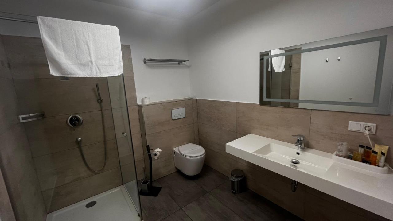 Junior Suite,1392730637:JPEG