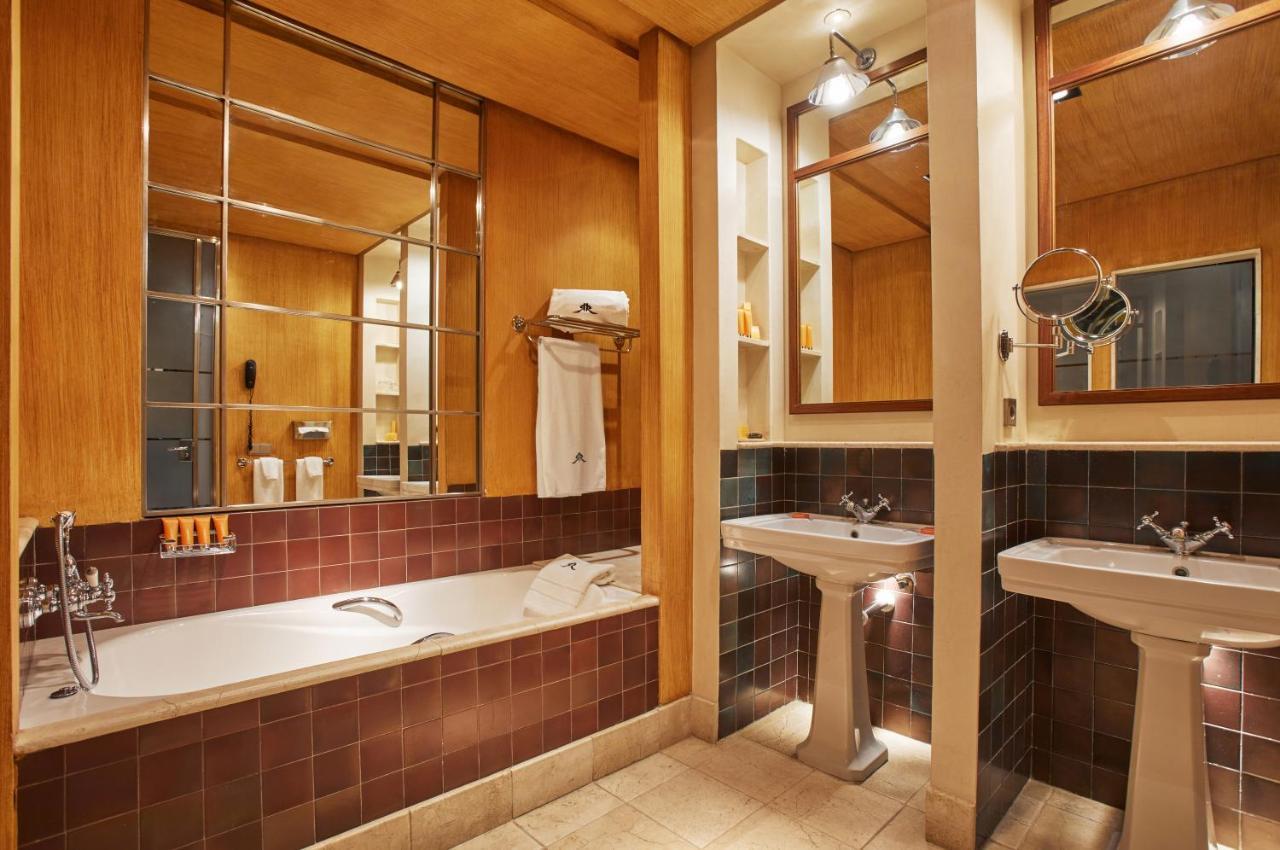 Standard Suite