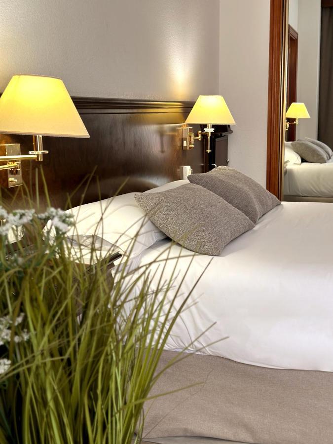Zimmer mit Queensize-Bett