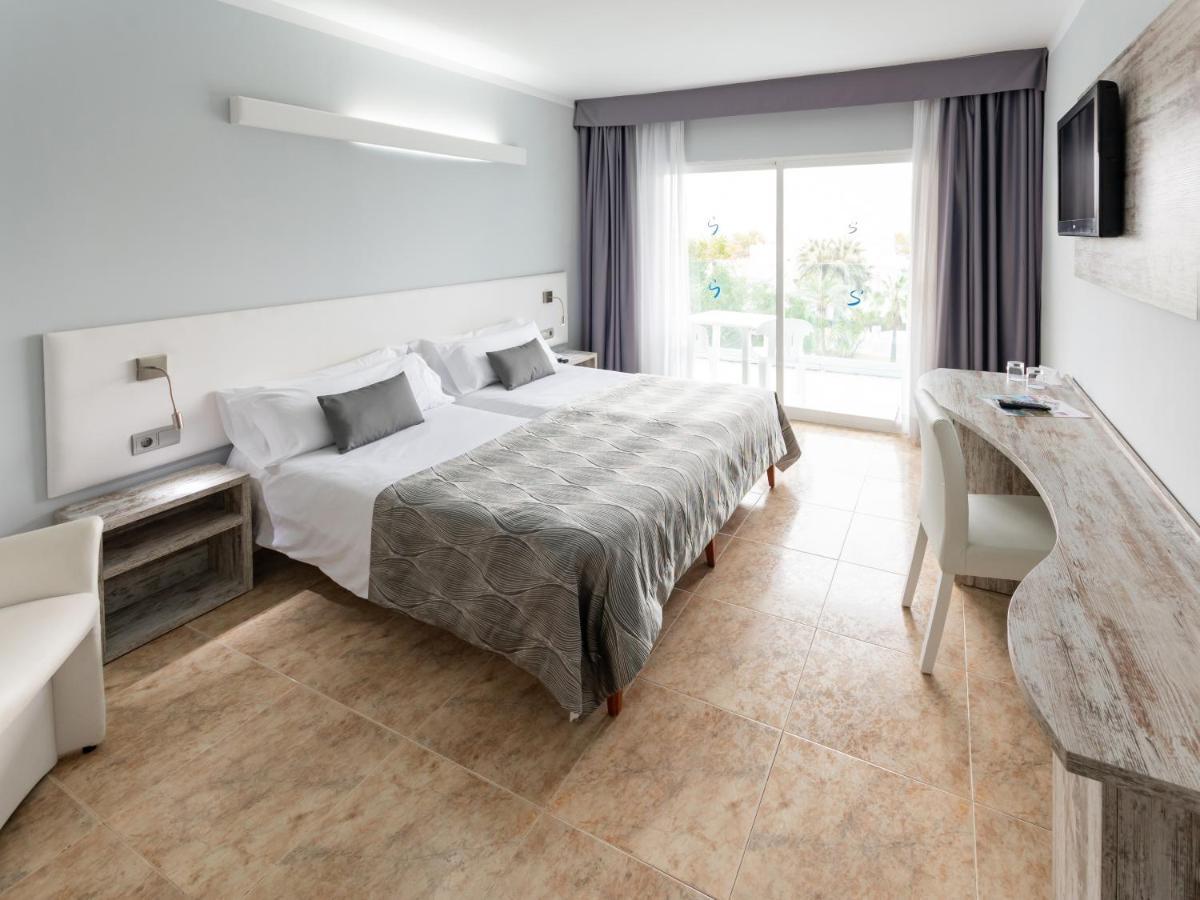 Quadruple Room Balcony,1588051582:JPEG