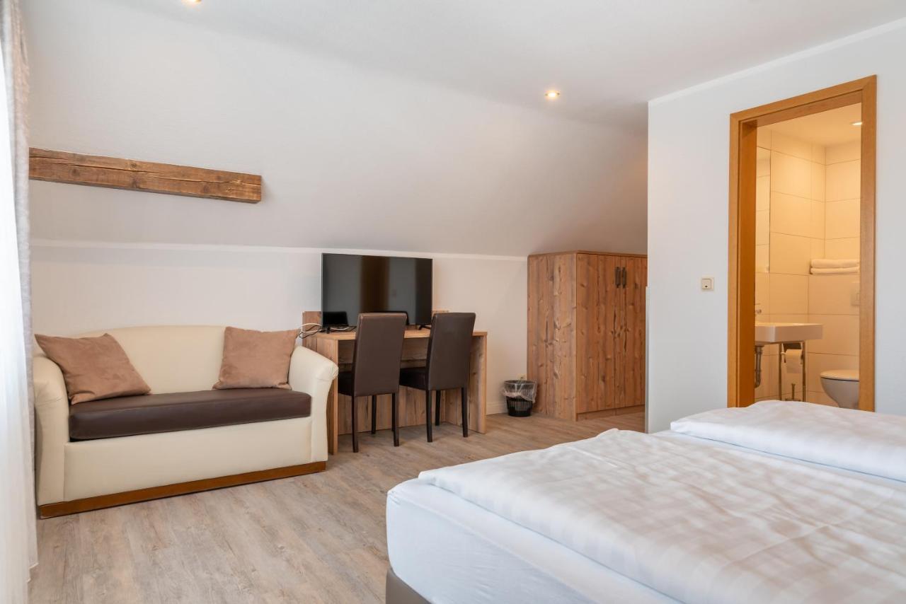 Dreibettzimmer