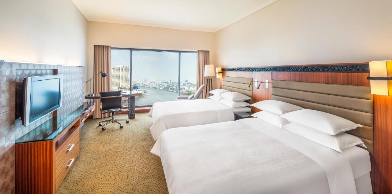 Superior Deluxe Zimmer mit 2 Doppelbetten und Flussblick