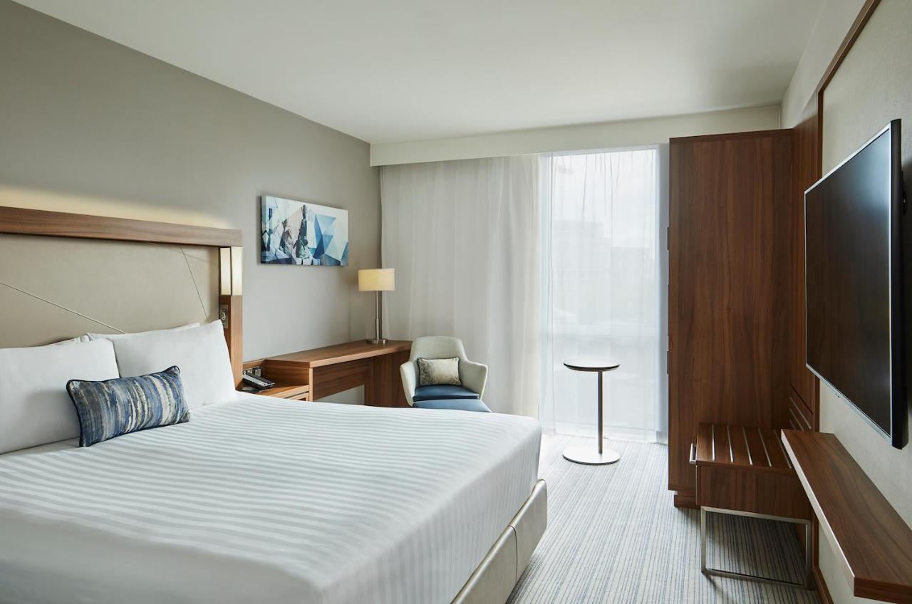 Guest Room 1 King,1632320879:JPEG