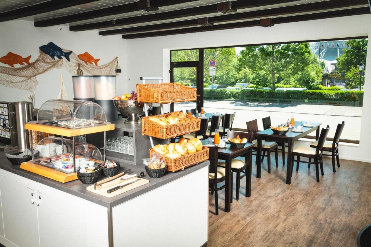 Single Room,1549558417:JPEG