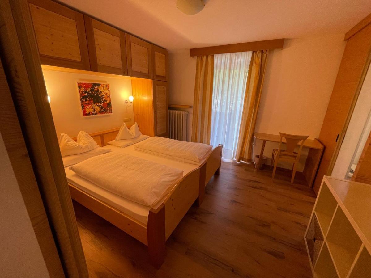 Dreibettzimmer