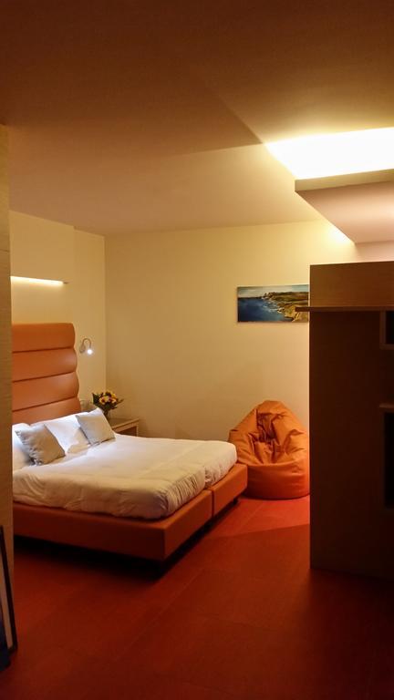 Double Room,1086048049:JPEG