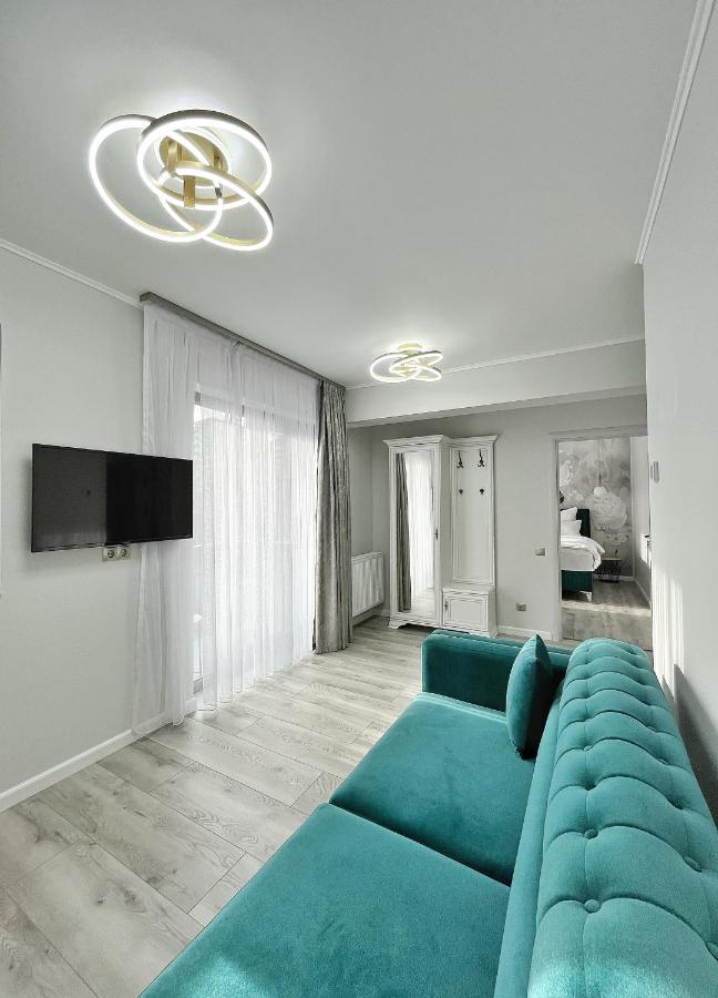 Suite mit Kingsize-Bett und Balkon