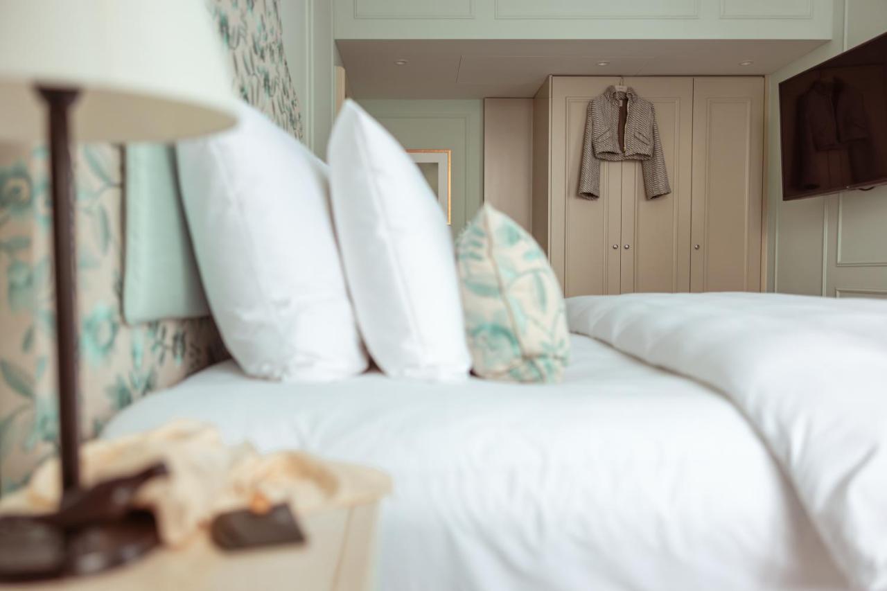 Junior Suite,1498478065:JPEG
