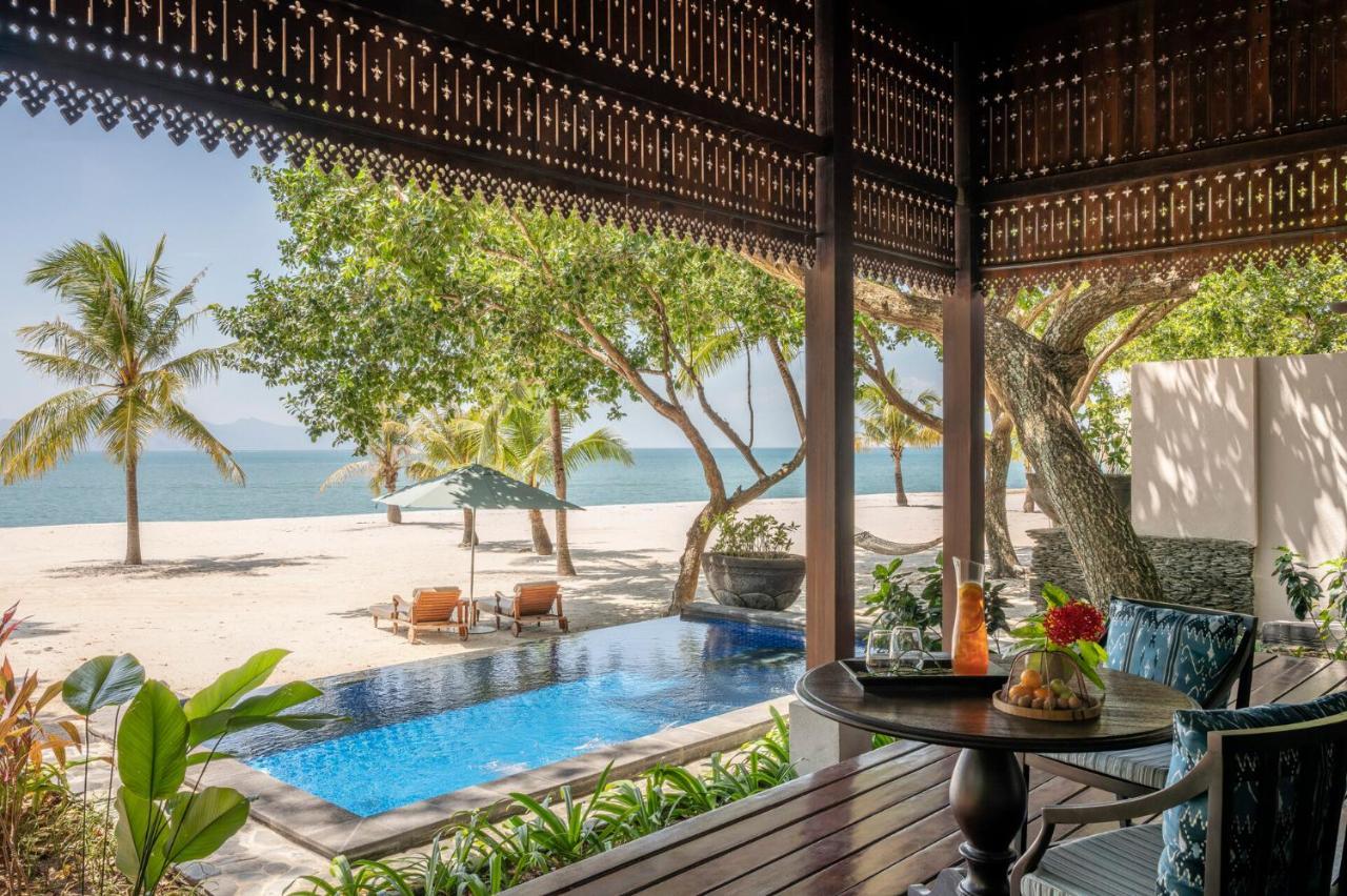 Superior Strandpavillon mit Pool