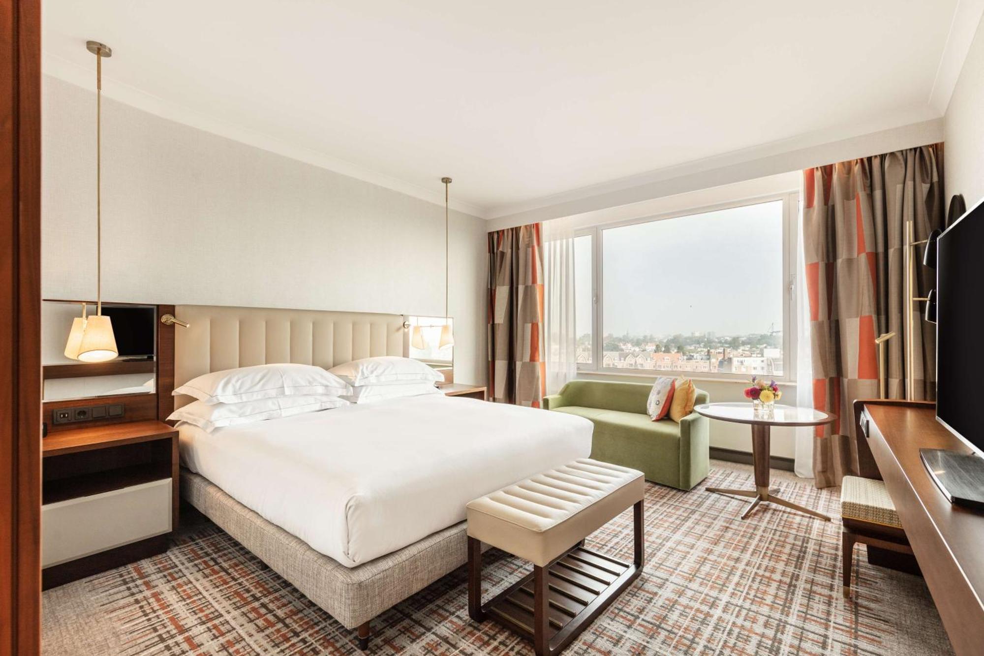 Deluxe Zimmer mit Kingsize-Bett