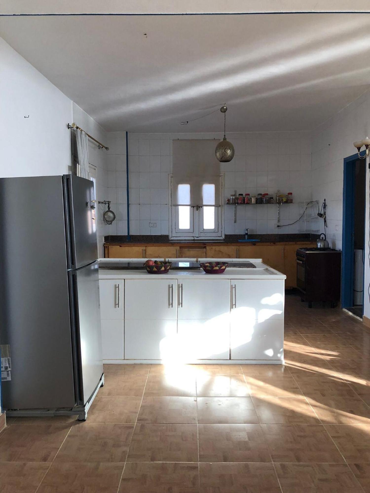 Studio mit Balkon