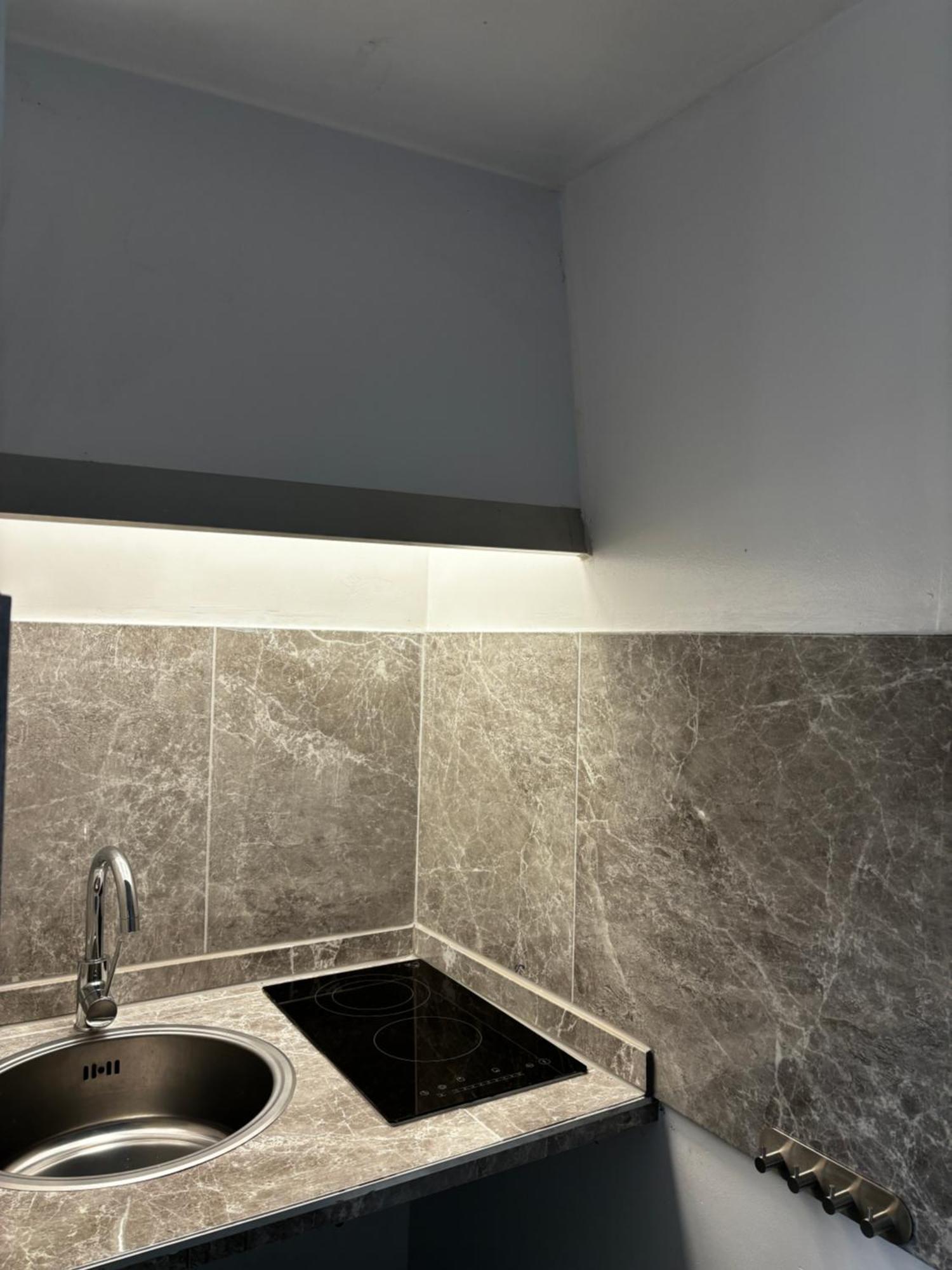 Double Room,1537118020:JPEG