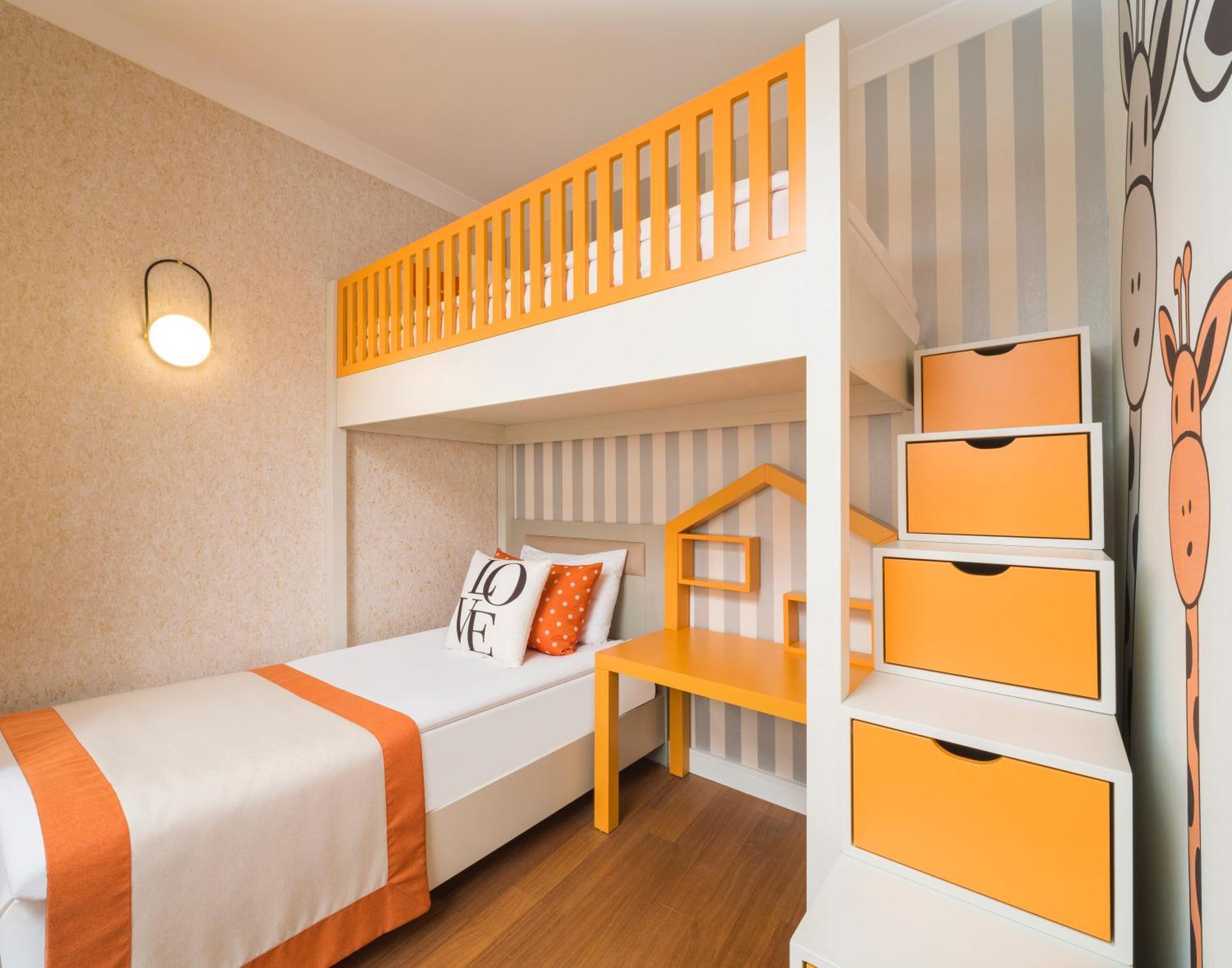 Familienzimmer mit Meerblick - Hauptgebäude