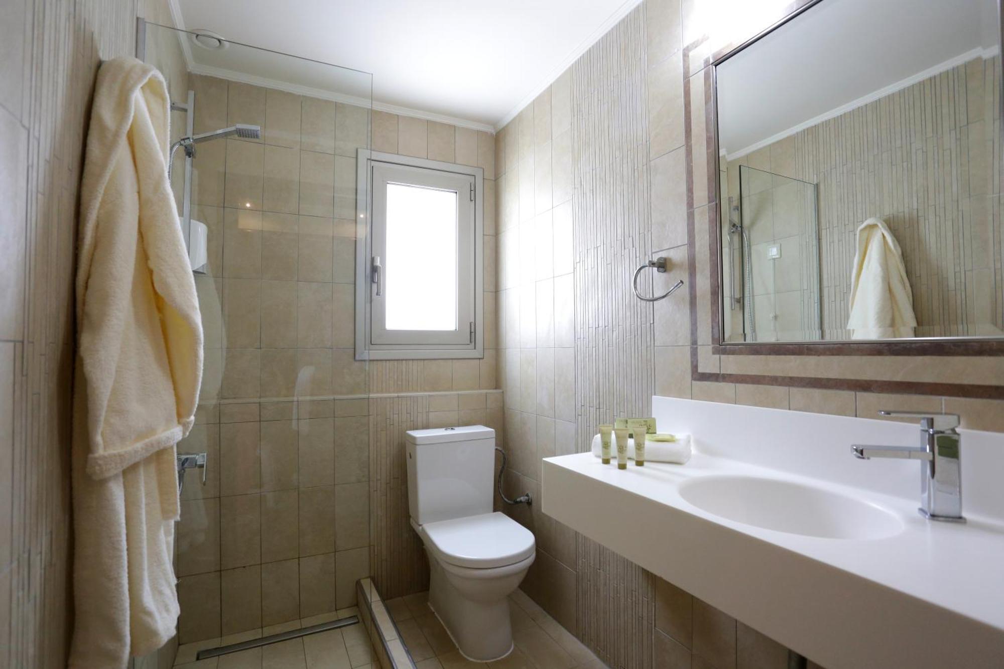 Deluxe Doppelzimmer mit Whirlpool und Meerblick