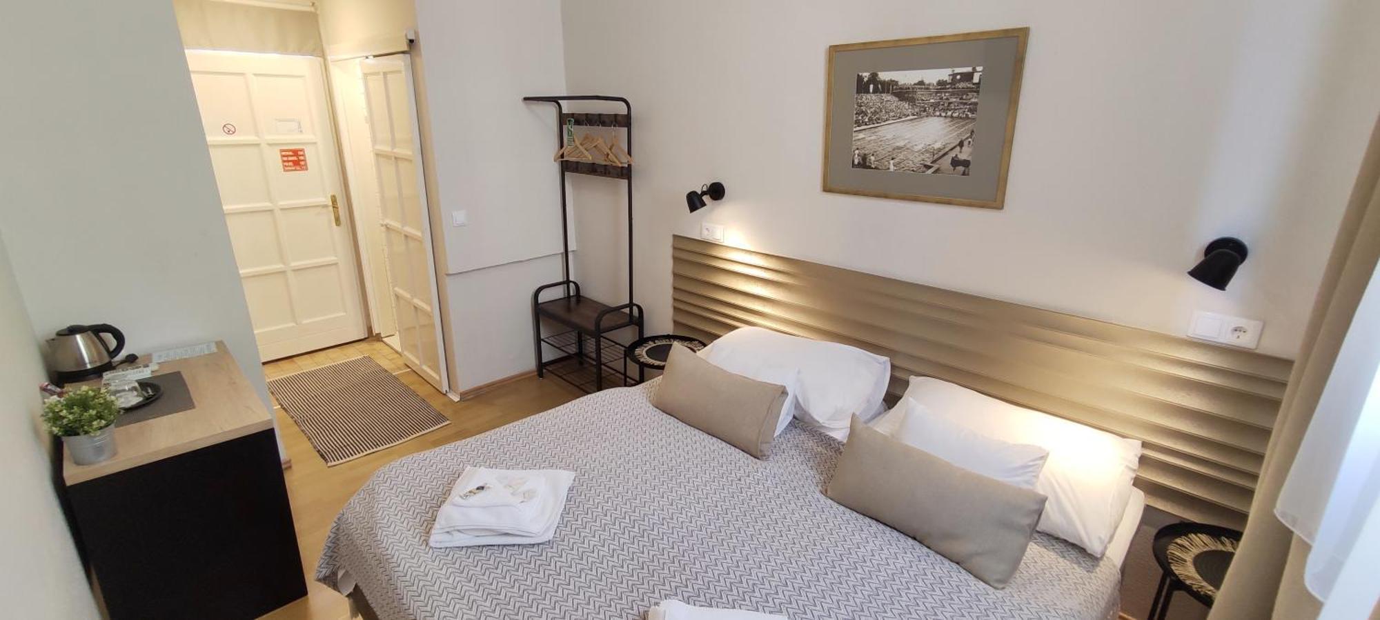 Double or Twin Room,1545336763:JPEG
